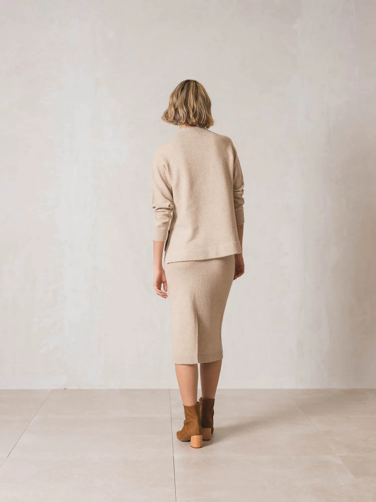 INDI & COLD Pullover Beige midcrew